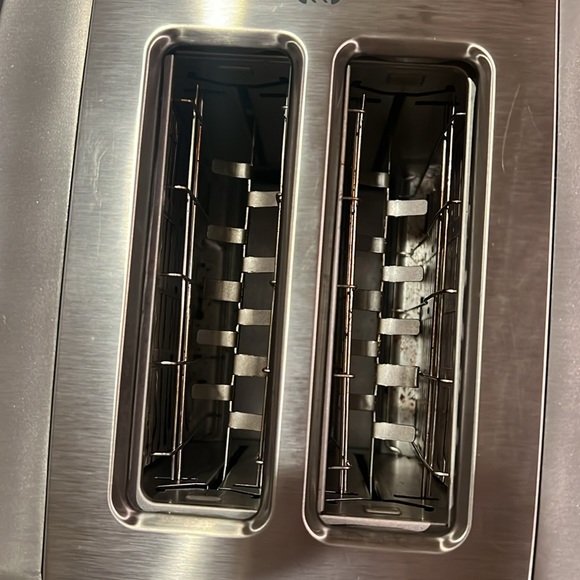 Krups Toaster 2 slot with wide bagel or toast setting & manual stop + lift bar - Picture 9 of 9